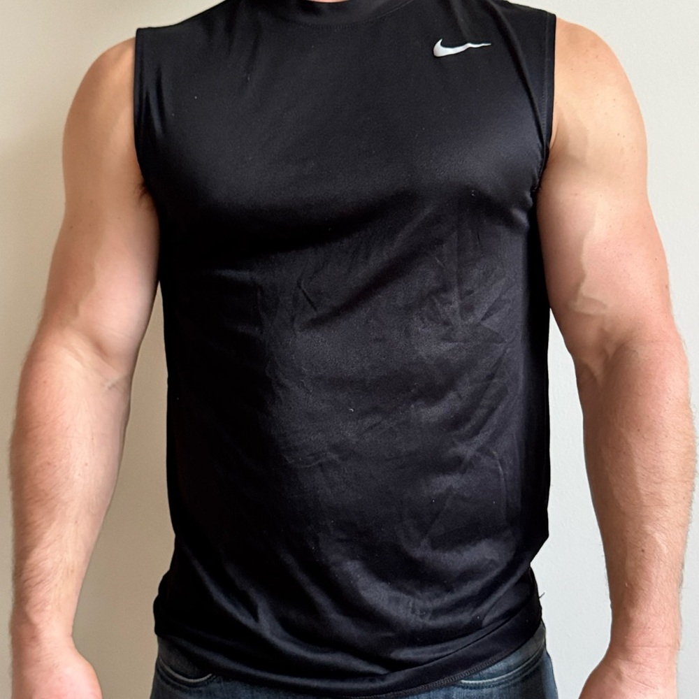 Nike Men's Black Tank Top